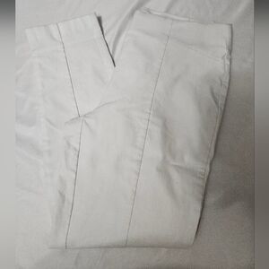 Chico's So Slimming Juliet Classic Ankle Straight Leg White Pants Size .5 Or 6/S
